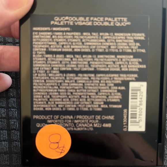 Brand new Quo double face palette.      6 eyeshadows, 2 blush, 5 lip, 2 brushes - Picture 2 of 6